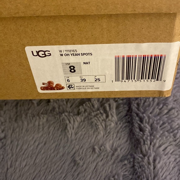 NIB UGG oh yeah “limited edition spots” natural - Picture 12 of 14
